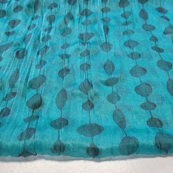 GREEN All Season Lightweight Crinkle Rectangular Scarf - Picture 9 of 9